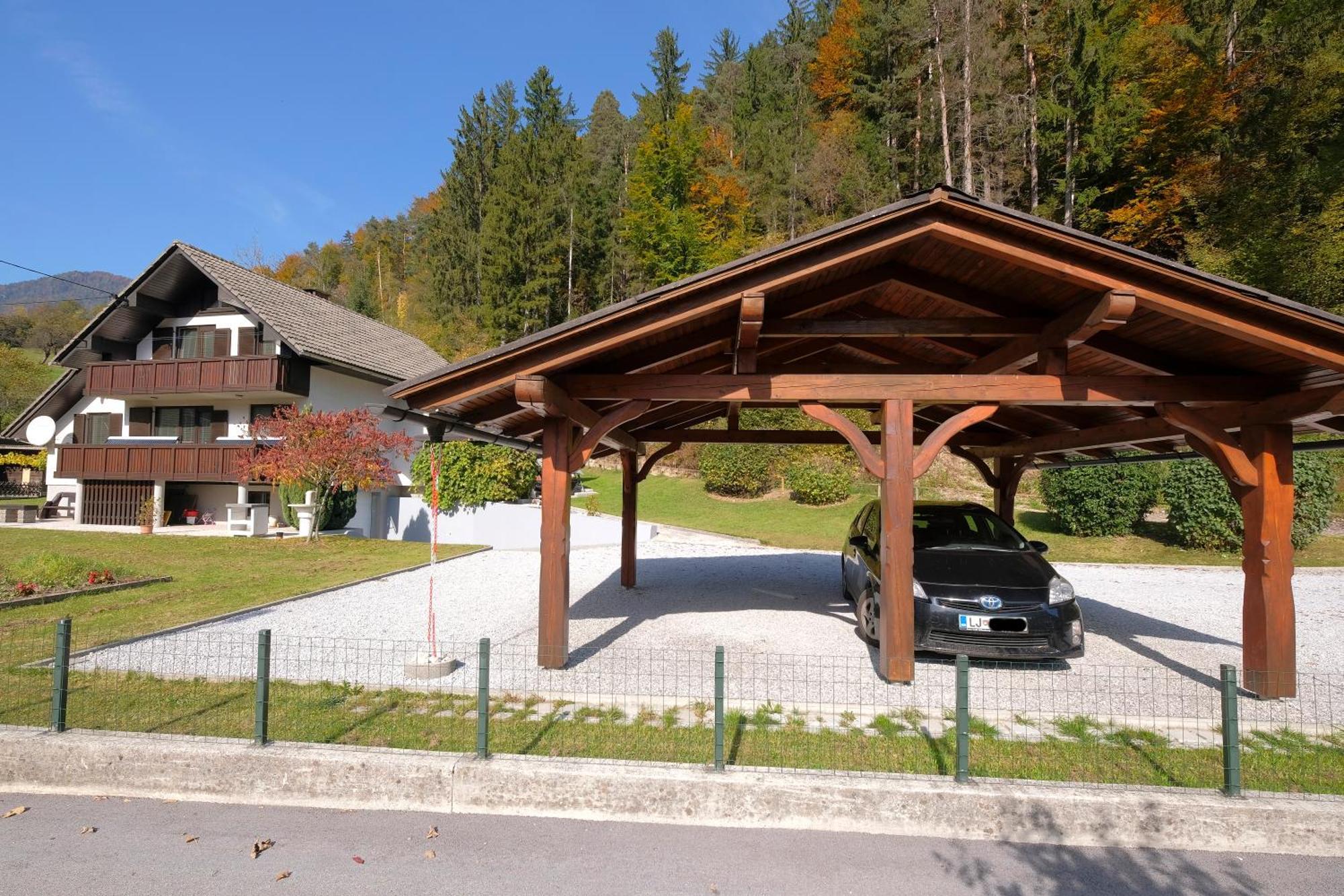Appartamento Savadolinka House Mojstrana Esterno foto